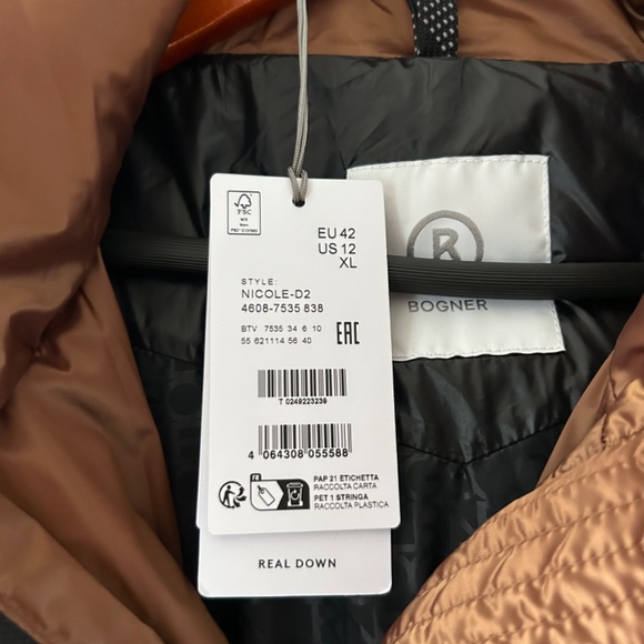 Exquisite BOGNER Women's full length puffer coat NEW WITH TAGS - Picture 3 of 9